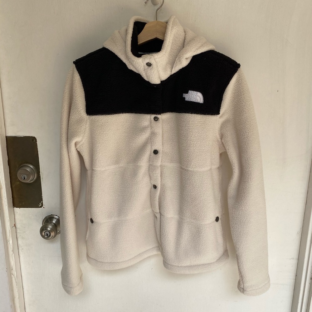 NWT North Face Women’s Gemma Fleece - Medium